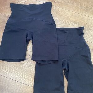 Bundle of 2 Spanx Compression Shorts